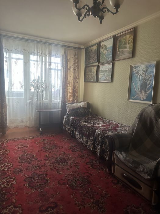 Здається 2х кім в хорошій локації