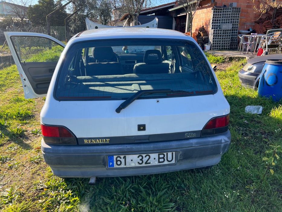 Renault Clio I – Económico e Fiável | Pronto a Circular