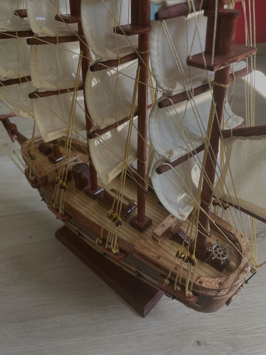Maquete Barco de madeira