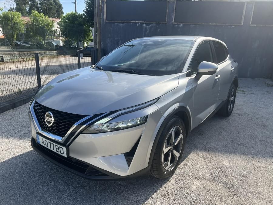 Nissan Qashqai 1.3 DIG-T N-Connecta Xtronic