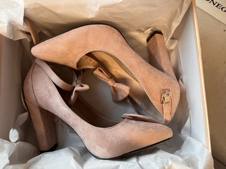 Buty na obcasie rozowe Vices 36