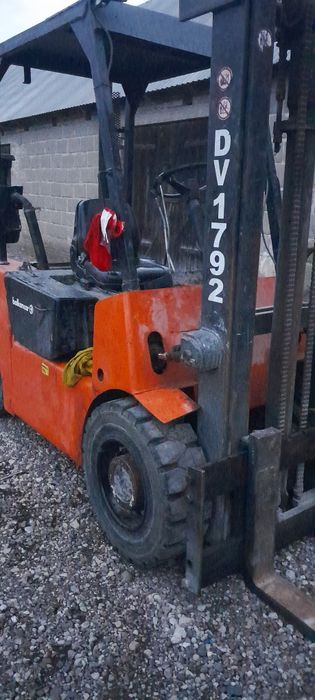 Sprzedam wózek widłowy  Bułgar