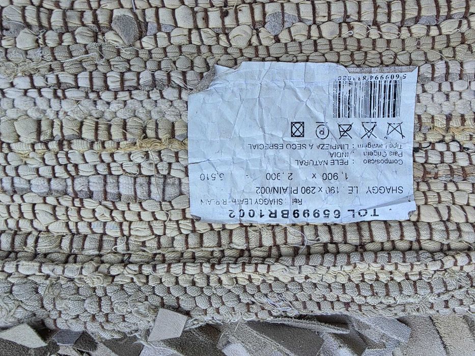 Carpetes em pele como novas desde 40 euros