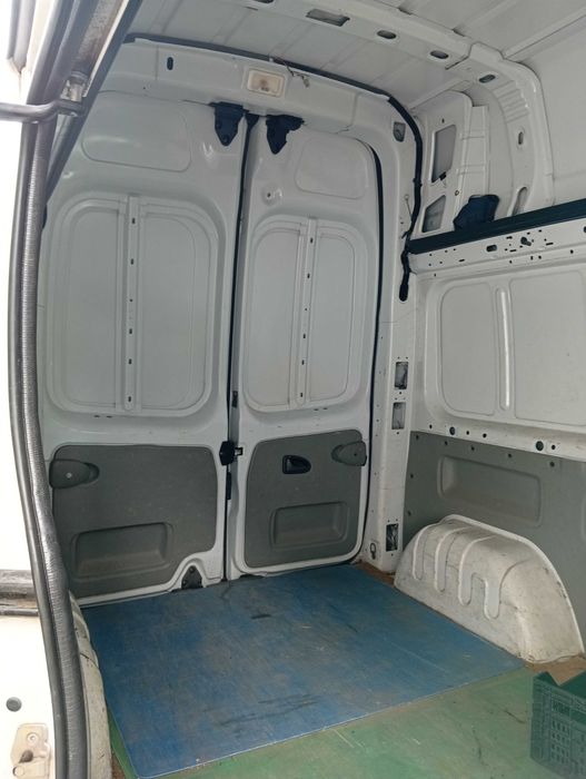 Renault Trafic em bom estado