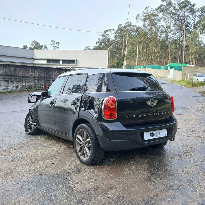Mini Cooper D Countryman 1.6D de 2014 - Peças Usadas