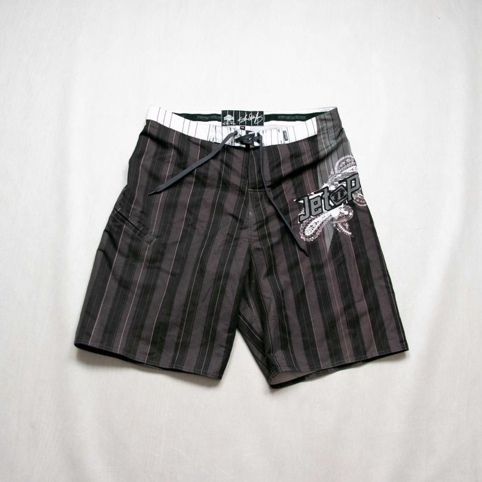 JetPilot shorty kąpielowe 34us/L haft grafiiti y2k