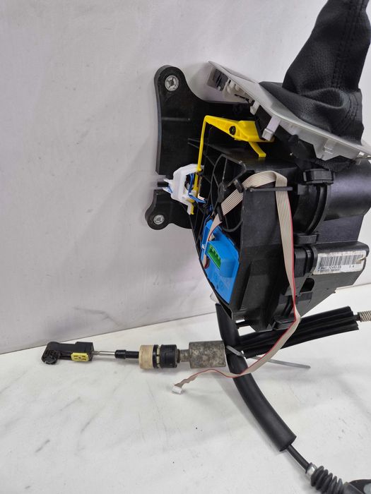 ford kuga I lewarek wybierak zmiany biegów automat powershiwt