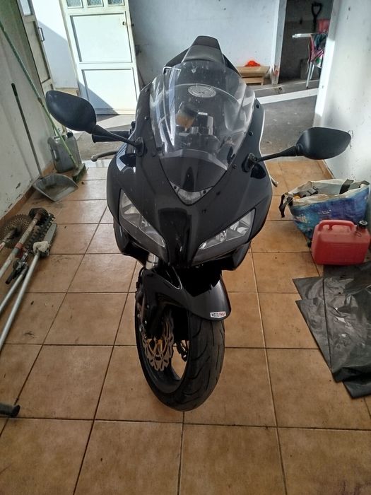 Honda cbr 1000rr Fireblade 2004 - 34mil km