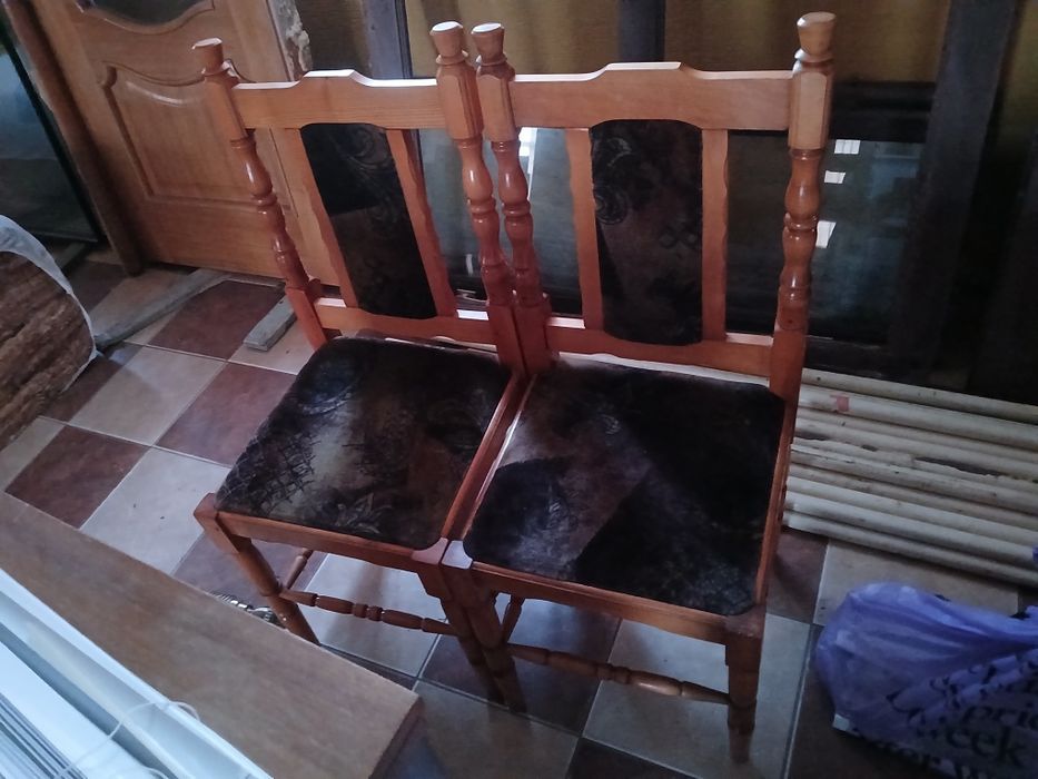 Шкаф для одягу..