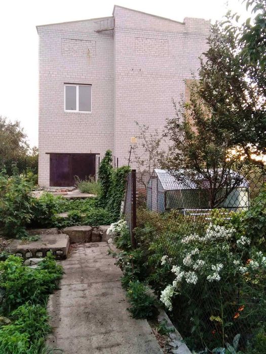Новый дом в Одинковке 3 этажный 310 м жилой только 1 этаж все удобства