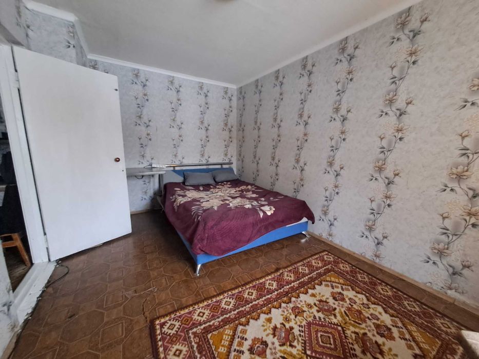 Здам окремі дві кімнати на Лісному в гуртожитку для 2х-3х людей