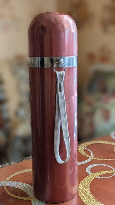 Продам дитячий термос (є нюанси)