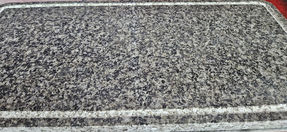 Grill elektryczny z płytą kamienną. Severin