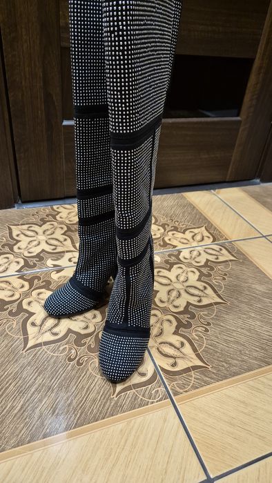 Чобітки замшеві  35р Нові