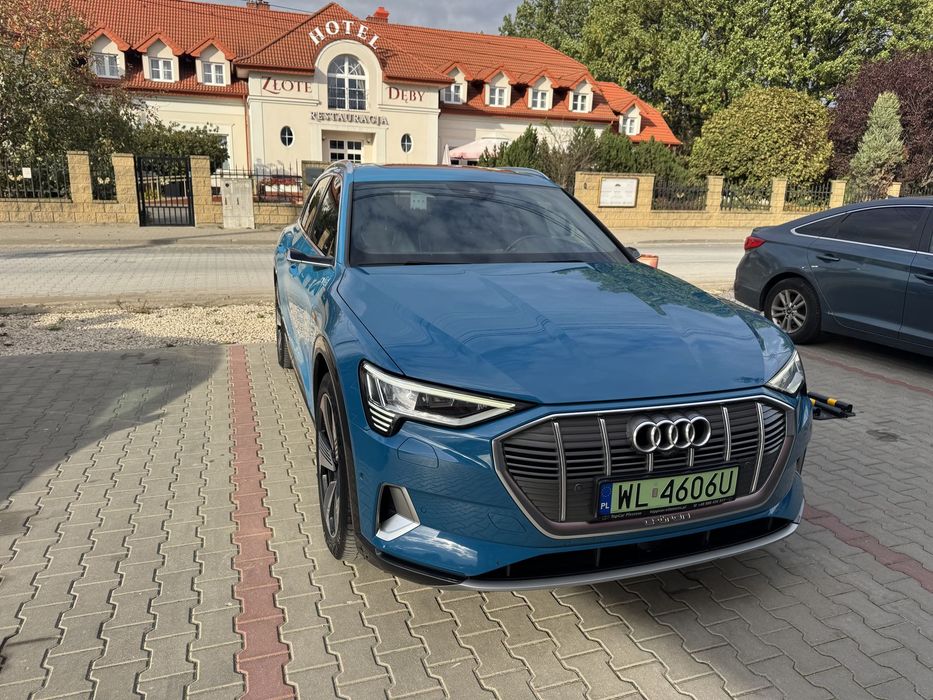 Audi e-tron Audi e-tron 55 quattro | 408 KM | 95 kWh | 4x4 | Elektryczny SUV 2019