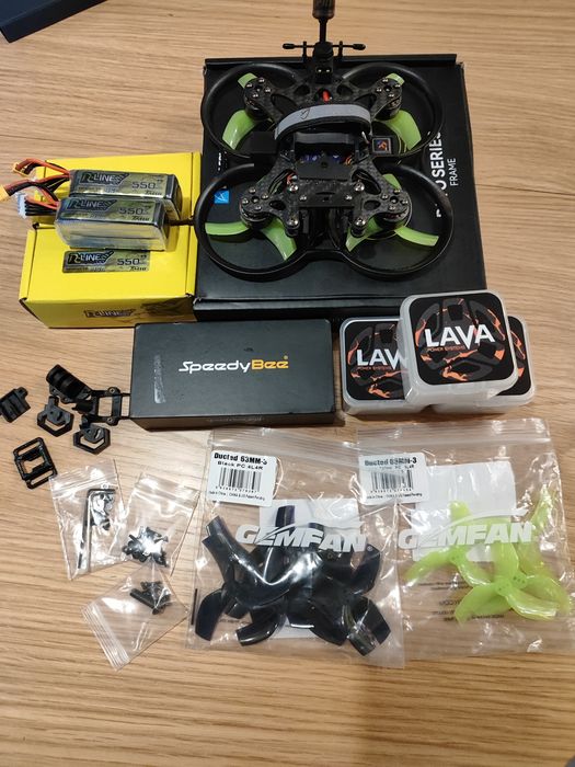 0Dron BetaFpv pavo 25v2
