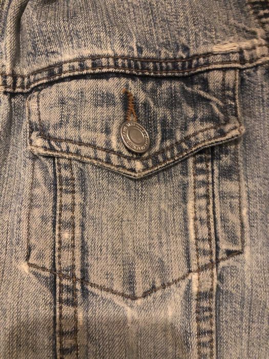 Blusão de ganga, com bolsos, aperta com botões