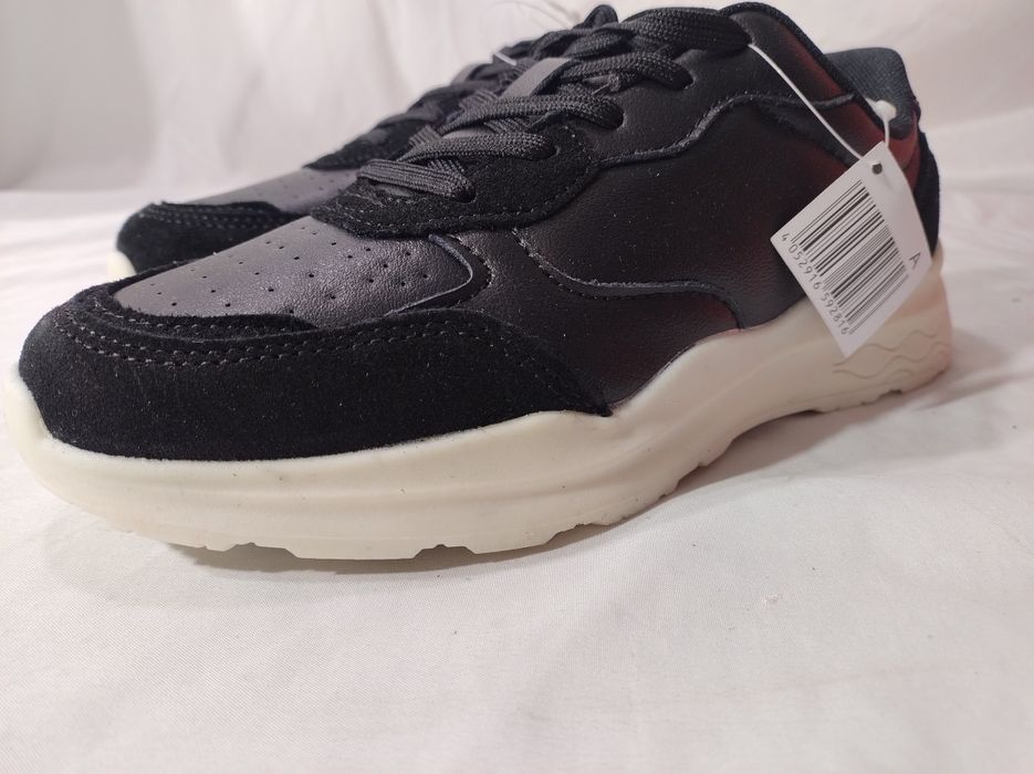 Buty Damskie Skóra r38 wkładka 24cm Esmara