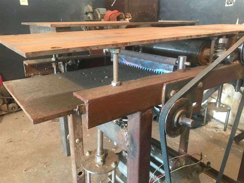 Деревообробний станок(фуговальный , рейсмус , пила)