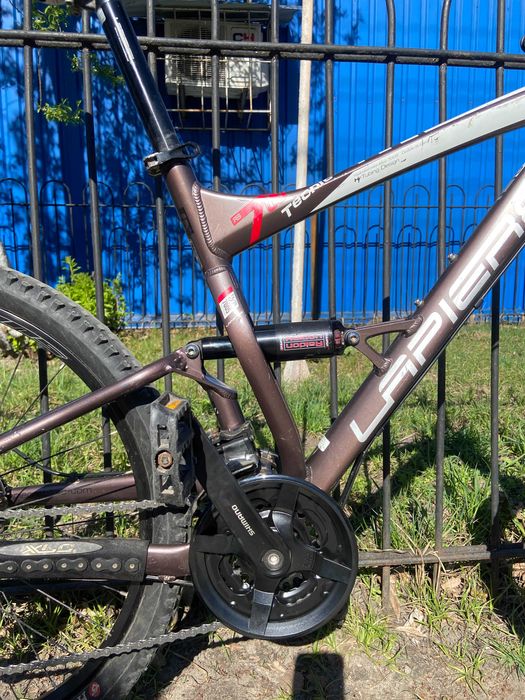 Двопідвіс, двухподвес, Lapierre