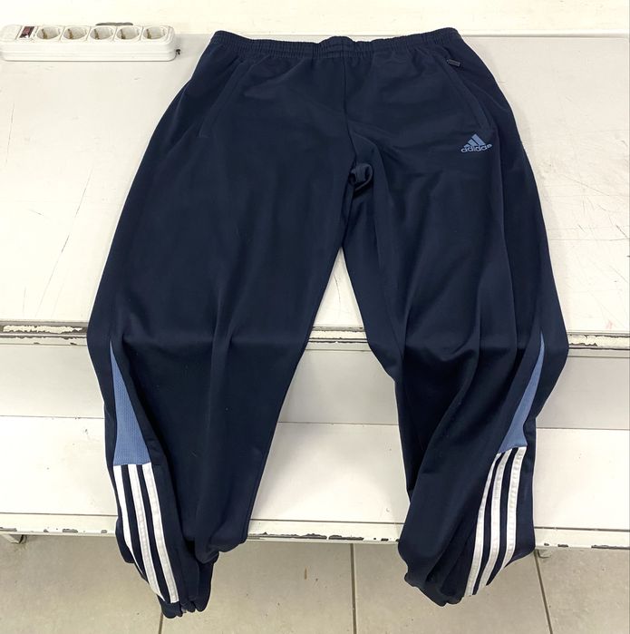 Спортивный костюм адидас реп харик adidas tnf пуховик the north face