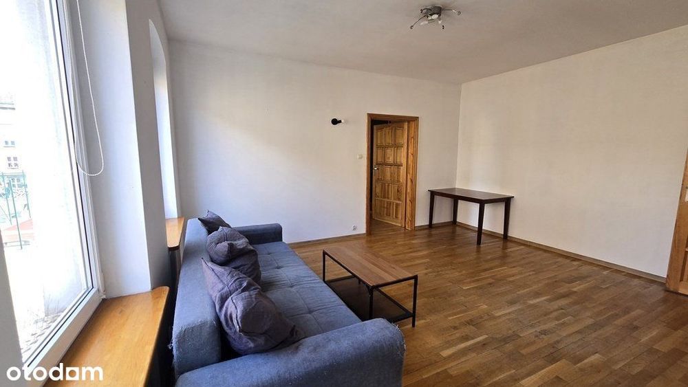 Przestronne 2 pokoje w centrum!