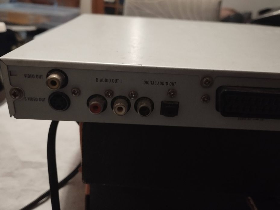 Leitor de CD Grundig