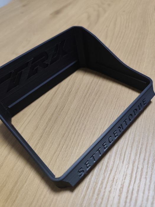 Moldura protetora para Benelli 702x