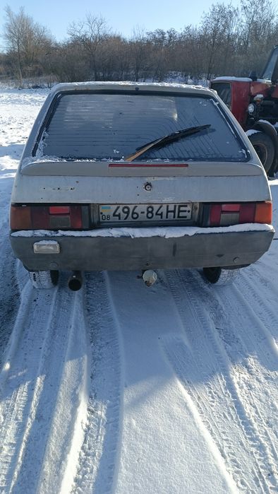 Продам машину таврія нова