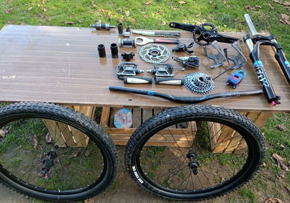 Sprzedam części rowerowe