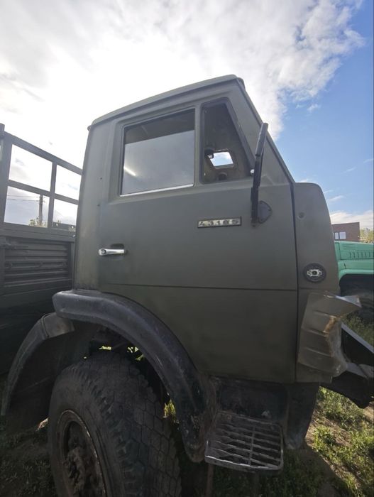 Автомобіль КАМАЗ 4310 всюдохід 6х6