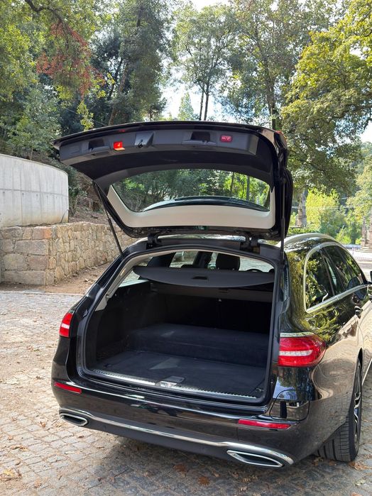 Mercedes Benz E 300de