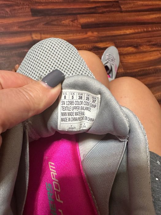 Кросовки  Skechers 38 разм