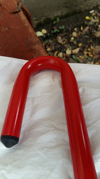 Замок на кермо (блокіратор керма)