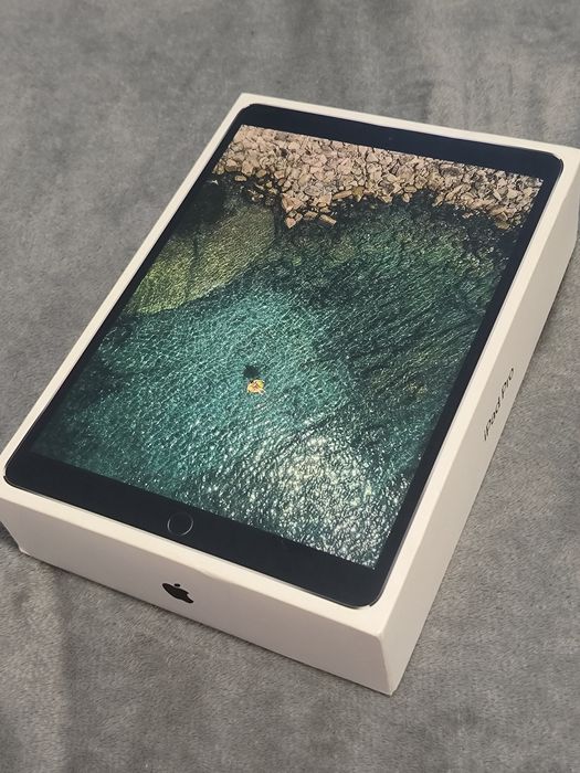 Zestaw iPad Pro 10.5 64GB (Uszkodzony) + Apple Pencil 1 + Etui
