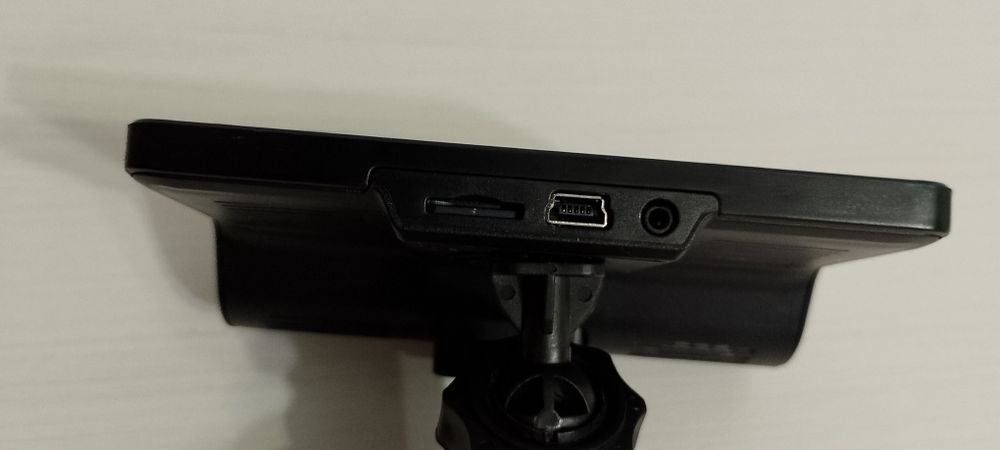 Відеореєстратор, 2 камери  для авто