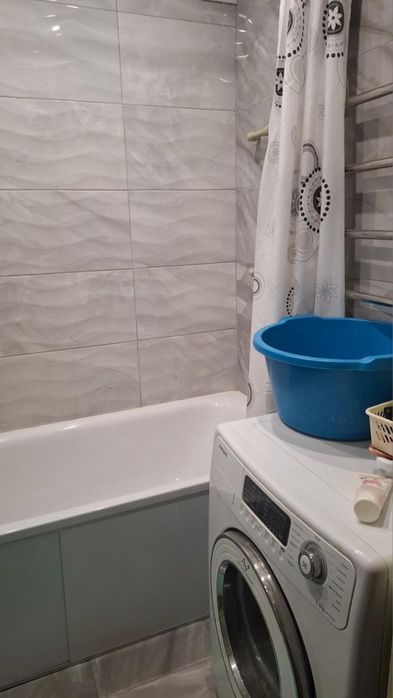 Здам 2 х кімн світлу кв 602 микрор. Медкомплекс  Вул Амосова