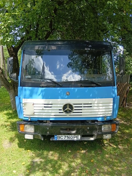 Продам терміново мерседес 814 самоскид 4.0