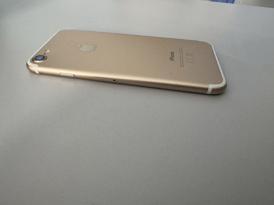 Iphone 7 128 gb.