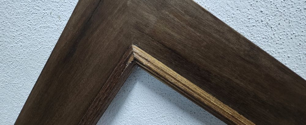 Moldura 0.88cm por 1.30cm