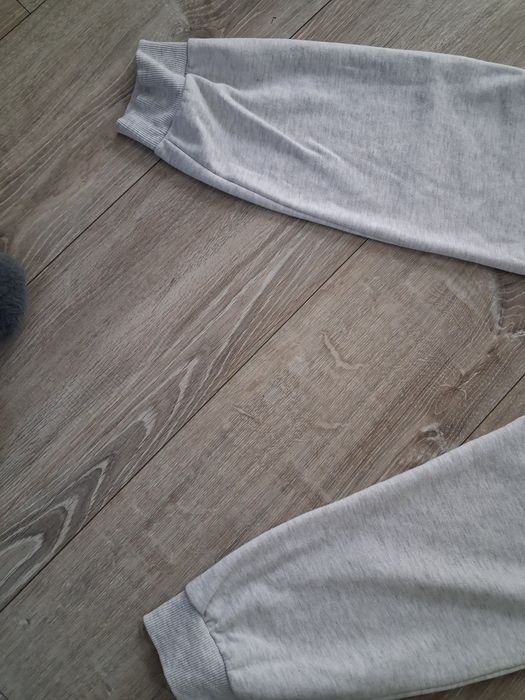 Primark spodnie dresowe roz 13_14 lat 158_164 cm