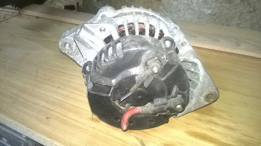 Alternador (Opel Tigra ou Fiat Punto55)