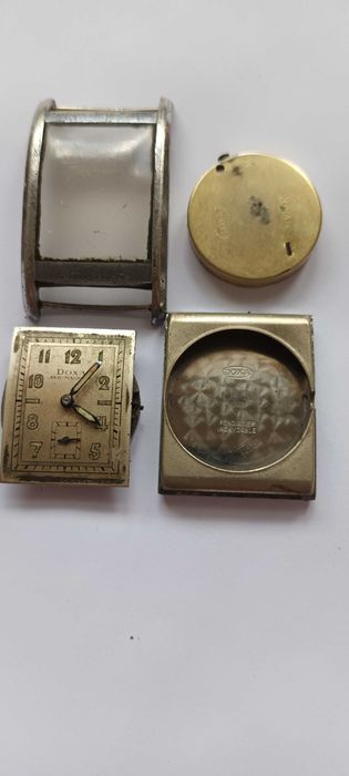 duza DOXA art- deco tank - na chodzie