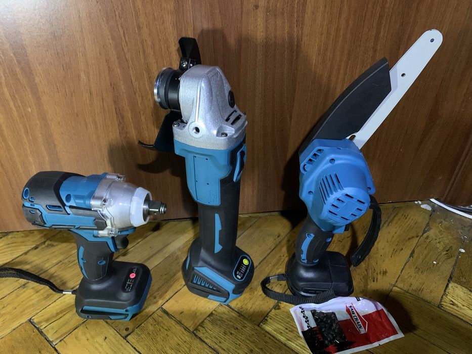 Інструмент під АКБ Макіта