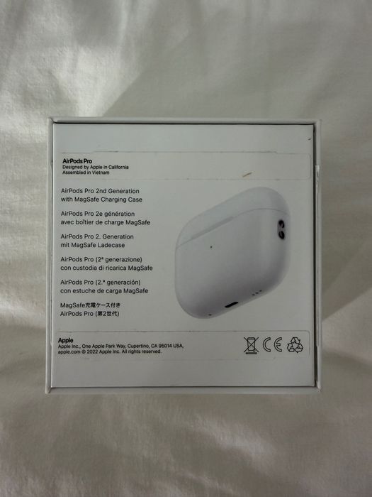 Apple AirPods Pro 2. generacji z etui MagSafe