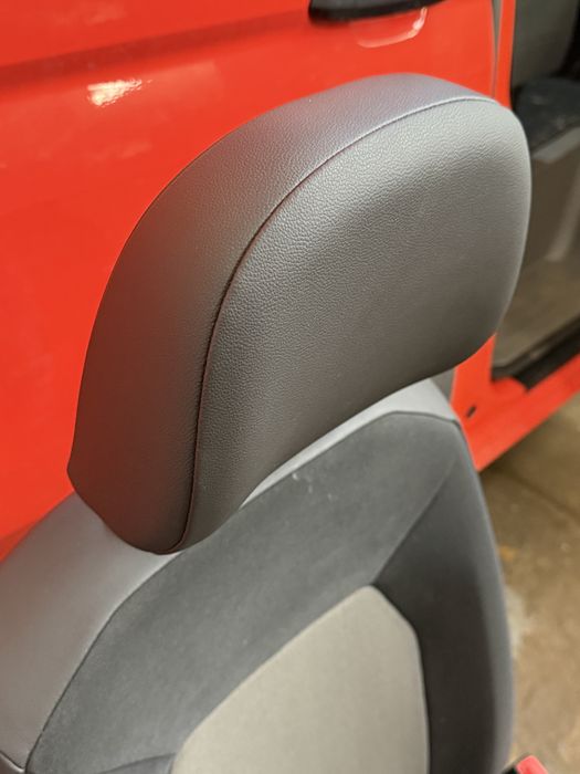 Man TGE , Crafter II fotel pasazera igła