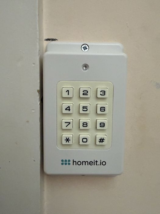 Sistema de Abertura de Portas Inteligente . Homeit . 6 uni