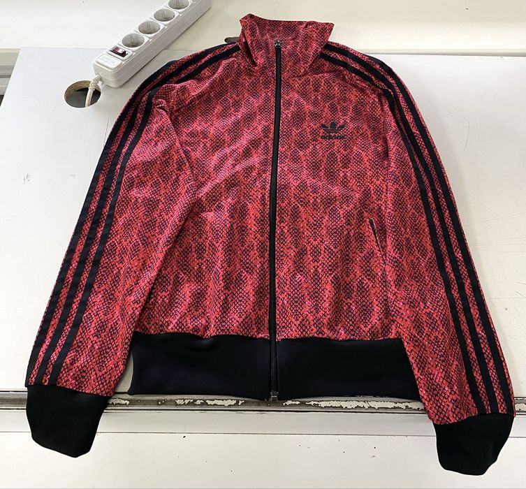 Олимпийка лотто мастерка lotto обувь найк джордан зипка поставка взуття nike jordan air bape tn зипка асг бейп боксы bape pro jnco adidas zne винтаж