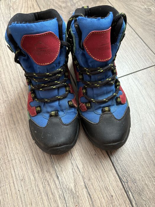 Кросівки- ботинки на хлопчика