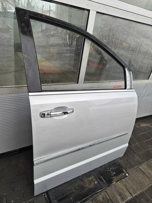 chrysler town country drzwi przednie prawe prawy przód lak PS2 srebrne